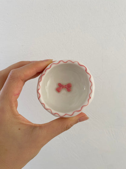 Ribbon ring dish