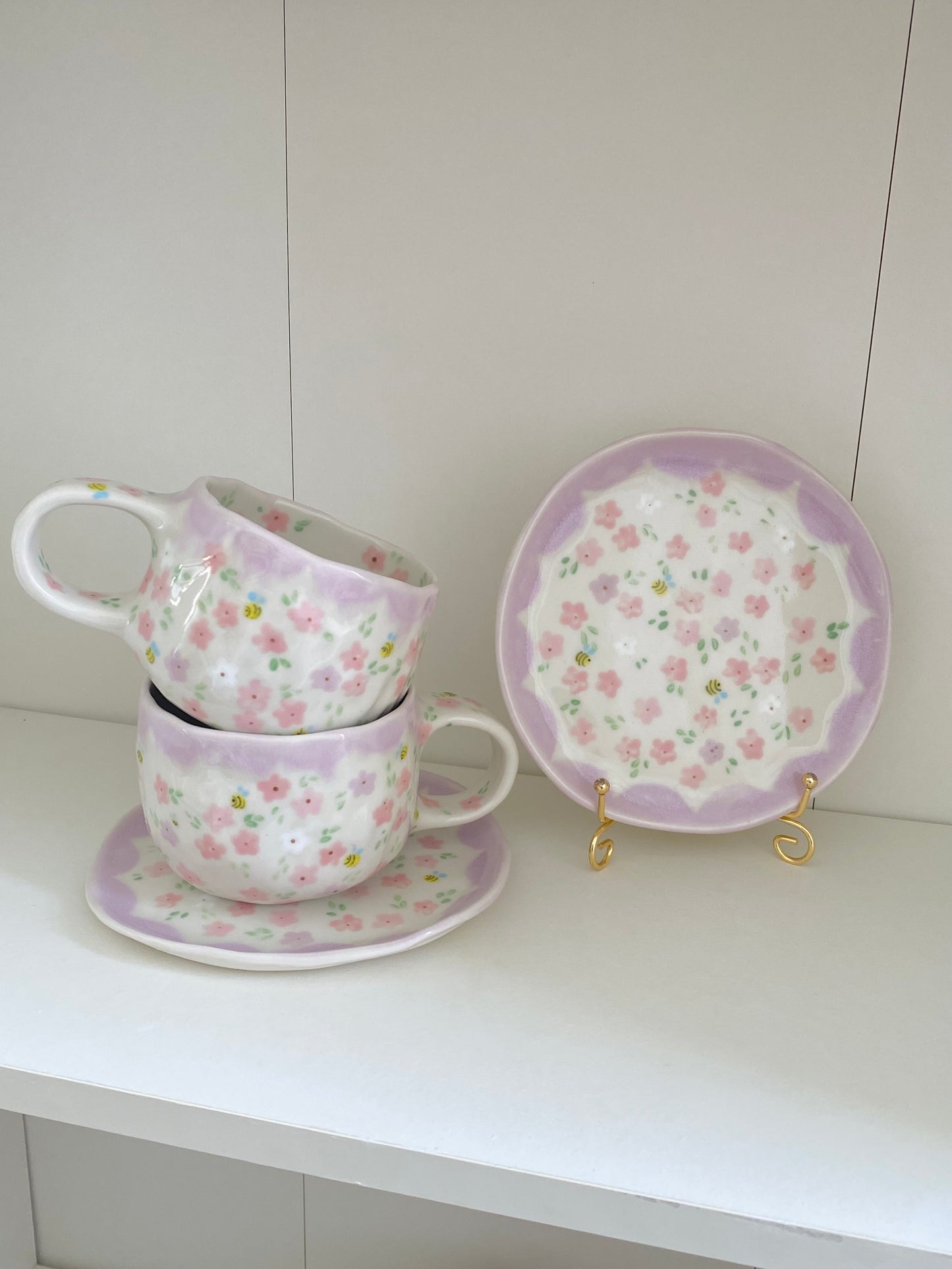 Dreamy Daises mug & saucer set 💐🐝