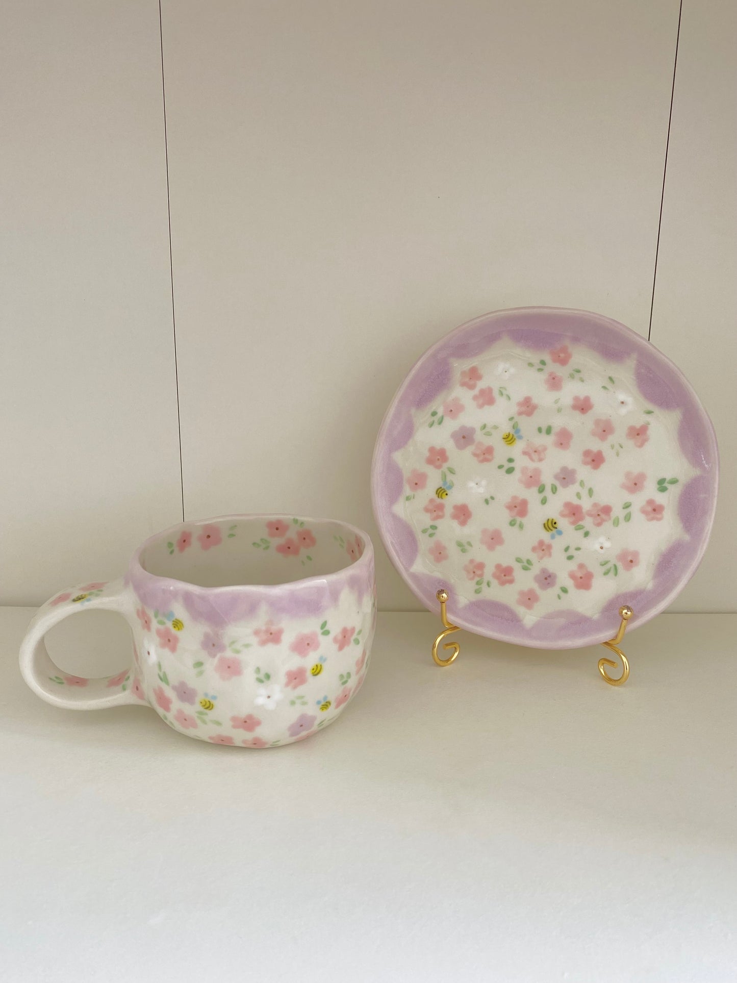 Dreamy Daises mug & saucer set 💐🐝