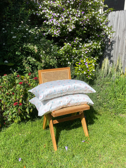 Candied Daisy Pillowcase