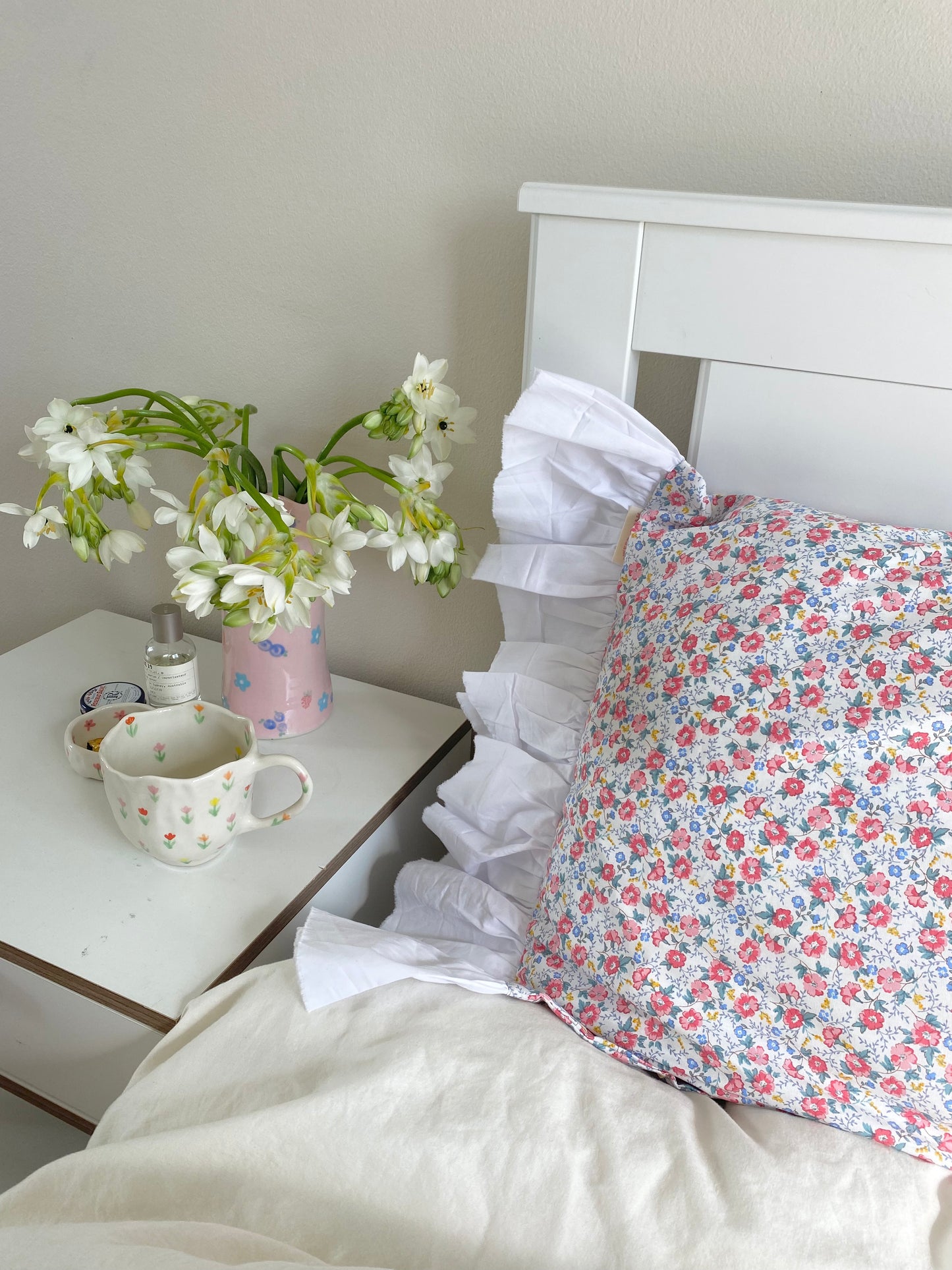 Floral Ruffled Pillowcase